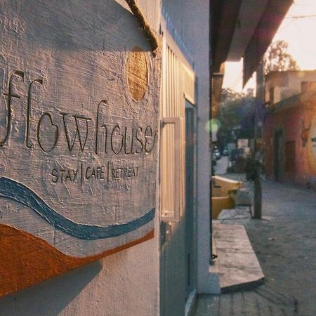 Flow House Risikés Kültér fotó